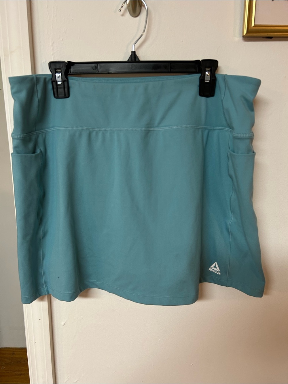 Reebok Women's Teal Performance Skort with Pockets